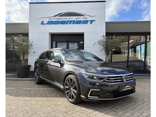 Volkswagen Passat Variant Volkswagen Passat 1.4 TSI PHEV GTE / LEDER / PANO / IQ /