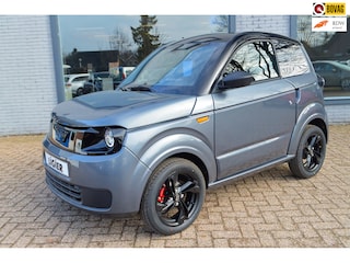 Ligier Myli E.pic |Airco | Stuurbekrachtiging | Camera | Apple | Android