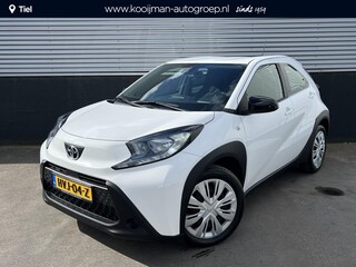 Toyota Aygo 1.0 VVT-i S-CVT Play Automaat, Achteruitrij camera, navigatie Apple CarPlay/Android Auto, adaptieve cruise control, Start/Stop systeem