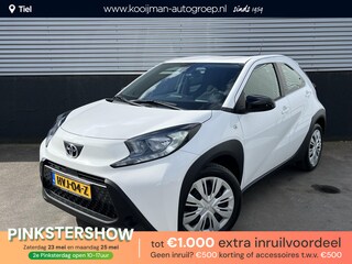 Toyota Aygo 1.0 VVT-i S-CVT Play Automaat, Achteruitrij camera, navigatie Apple CarPlay/Android Auto, adaptieve cruise control, Start/Stop systeem