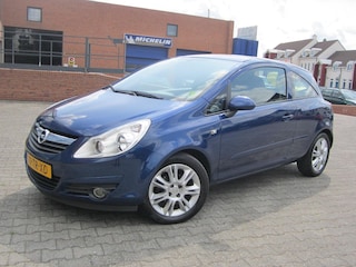 Opel Corsa 1.4-16V Enjoy , Airco, nwe APK Opel Corsa 1.4-16V Enjoy 3 drs, AIRCO, met Bovag garantie