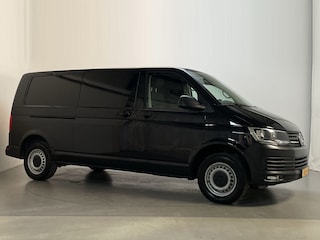 Volkswagen Transporter 2.0 TDI 150pk DSG L2H1 Highline Cruise Control Airco Bluetooth Trekhaak