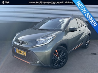 Toyota Aygo 1.0 VVT-i S-CVT Limited Zeer lage KM stand! Parkeersensoren, JBL, achteruitrij camera, stoelverwarming, navigatie Apple CarPlay/Android Auto, NL-auto & automaat!