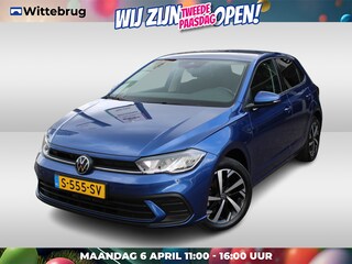 Volkswagen Polo 1.0 TSI 95pk Life / Navigatie / App-Connect / Parkeersensoren Voor & Achter / Donker glas / 16" LMV