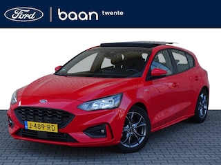 Ford Focus 1.0 Turbo 125pk ST Line Business | Panorama dak | Winterpack | Cruise. | Airco |