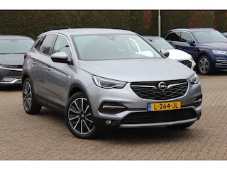 Opel Grandland X 1.6 Turbo Hybrid Business Elegance / SoH 88,4% / Trekhaak / 360Camera / CarPlay / Navigatie / Keyless / 19'' / Stoel+Stuurverwarming / Dodehoek / DAB / Cruise Control