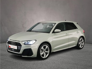 Audi A1 Sportback 25 TFSI S edition | Adapt. Cruise | Navi | Carplay | Stoelverwarming | S-Line | Grootlichtassist | LED | 17 inch |