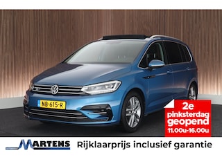 Volkswagen Touran 1.2 TSI 110pk R-Line Highline 7Pers. Trekhaak Led Panoramadak Navigatie