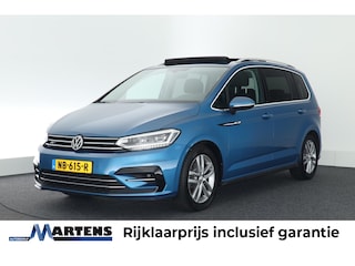 Volkswagen Touran 1.2 TSI 110pk R-Line Highline 7Pers. Trekhaak Led Panoramadak Navigatie