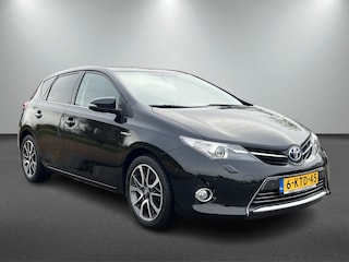 Toyota Auris 1.8 Hybrid Lease Pro