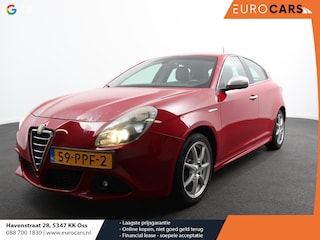 Alfa Romeo Giulietta 1.4 T Distinctive LEES OPMERKINGEN! | Airco | Cruise control | LED | Elektrische ramen | Lichtmetalen velgen | Handel/ Export!