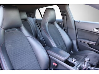 Mercedes-Benz CLA Shooting Brake 180 Ambition AMG LINE NAVI 18'' CARPLAY XENON