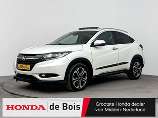 Honda HR-V 1.5 i-VTEC Executive Aut. | Panodak | 1/2 Leer | 17 Inch | Parkeersensoren | LED verlichting | Camera |