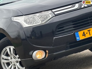 Mitsubishi Outlander 2.0 Intense Automaat - Amathyst Black - 120dkm - Topstaat