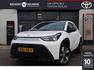 Toyota Aygo Hybrid 115 play | LM Velgen | Stoelverwarming