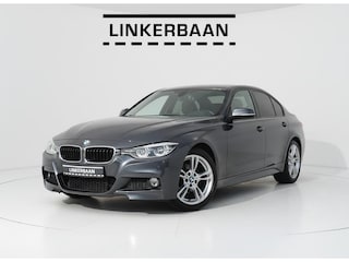 BMW 318i High Executive | Pano | NL | Carplay | M sport | cruise control | Led | 18 inch |
