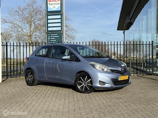 Toyota Yaris 1.3 VVT-i Dynamic | Automaat | Camera