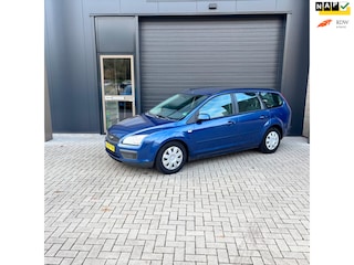 Ford Focus Wagon 1.6-16V AIRCO | CRUISE CONTROL | TREKHAAK | APK 03-2027!! | BLUETOOTH