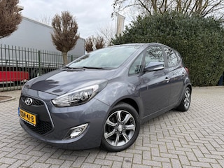 Hyundai ix20 1.6i, Clima, Cruise Control, Navigatie, Parkeersensoren, Achteruitrijcamera, LM-velgen 16" & all-season banden