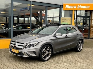 Mercedes-Benz GLA 180 Prestige - Navi - camera - Pan dak - stoelverwarming