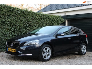 Volvo V40 2.0 D2 Momentum Business