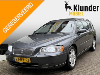 Volvo V70 2.4 Summum Aut. |Schuifdak|Leder|Trekhaak|