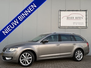 Skoda Octavia Combi 1.2 TSI Greentech JOY Businessline Carplay.