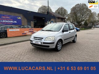 Hyundai Getz 1.3i GL NIEUWE APK! 2X SLEUTEL + BOEKJES!