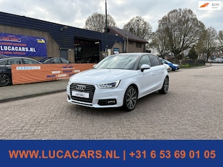 Audi A1 Sportback 1.4 TFSI Sport 2X SLEUTEL + BOEKJES!