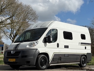 Peugeot Boxer 330 L2H2 2.2HDI 12 0 CAMPERBUS *omvormer* *drie zitplaatsen* *airco* *veel ruimte* *dakraam*