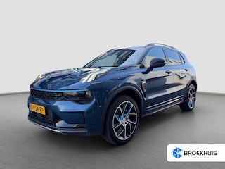 Lynk & Co 01 1.5 | Camera | Leder | Carplay | Adaptive cruise control | Dodehoek detectie | Elektrische achterklep | Bestuurdersstoel met gehuegen | Keyless entry | Panoramadak | Stoelverwarming | Digitaal cockpit