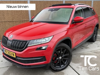 Skoda Kodiaq 1.4 TSI Style Business 7-persoons | Panoramadak | Adaptieve cruise control | Stoel & stuurverwarming | Rondomzicht camera | Trekhaak uitklapbaar | Getint glas | Zwart optiek pakket | Verwarmde voorruit