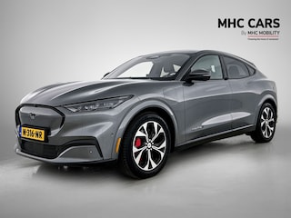 Ford Mustang Mach-E Extended First Edition AWD 98 kWh | Leder | Navi | Trekhaak |