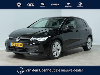 Volkswagen Golf 1.5 eHybrid 204pkPHEV Life Edition Virtual Cockpit Parkeersensoren Keyless