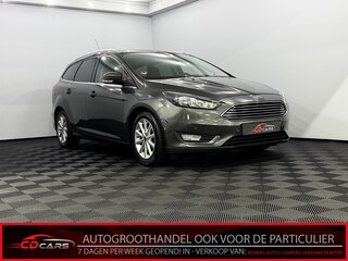 Ford Focus Wagon 1.0 Titanium Clima, Navi, Parkeersensoren, Keyless start, Cruise control, Winterpakket, Lichtmetalen velgen