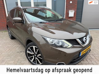 Nissan Qashqai 1.2 Tekna / Navi / Pano / Leder / Camera / PDC