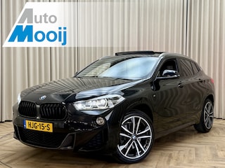 BMW X2 sDrive20i M-Sport Panoramadak / HUD / Carplay / Alcantara / Stoelverwarming / Navi / Cruise / 19'' LMV