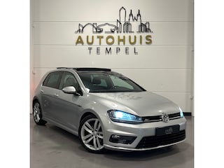 Volkswagen Golf 1.4 TSI Business Edition R Line Automaat Pano Stoelverwarming Keyless Entry Cruise Climate Trekhaak