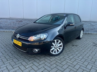 Volkswagen Golf 1.4TSI Highline Automaat