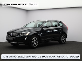 Volvo XC60 2.0 T5 FWD Summum / Trekhaak / Stoelverwarming / Lederen Bekleding / Elektrische Bestuurdersstoel / All-Seasonbanden / Parkeersensoren Voor+Achter /