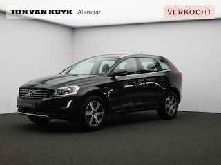 Volvo XC60 2.0 T5 FWD Summum / Trekhaak / Stoelverwarming / Lederen Bekleding / Elektrische Bestuurdersstoel / All-Seasonbanden / Parkeersensoren Voor+Achter /