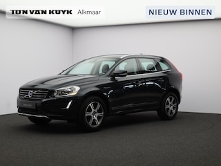 Volvo XC60 2.0 T5 FWD Summum / Trekhaak / Stoelverwarming / Lederen Bekleding / Elektrische Bestuurdersstoel / All-Seasonbanden / Parkeersensoren Voor+Achter /