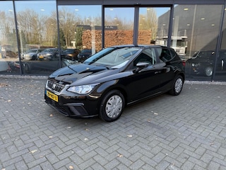 Seat Ibiza 1.0TSI Business Intense,Carplay,Clima,Cruise,Camera,Trekhk,PDC V+A,Privacy