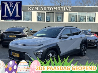 Hyundai Kona 1.6 GDI HEV Premium Sky VAN: 34.900,- VOOR 31.877,- UW LENTEVOORDEEL: 3.023,- | DEALER ONDERHOUDEN | FABR. GARANTIE t/m 06-2031