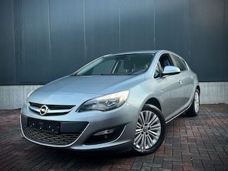 Opel Astra 2.0 CDTi Cosmo * Navi * Cruise * Aut * Led * Goed Onderhouden *