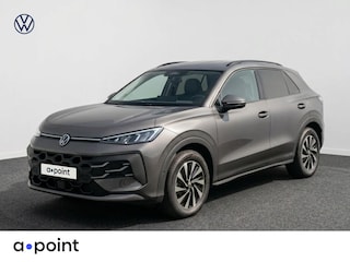 Volkswagen T-Roc Life First Edition 1.5 eTSI 85 kW / 116 PK SUV 7 v