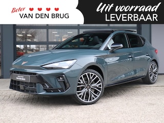 Cupra Leon 1.5 TSI e-Hybrid VZ 272PK | Nieuw! | 4J. Garantie | Panoramadak | SennHeiser Audio | Adaptieve Cruise Control | Stuur- & Stoelverwarming | Side Assist |