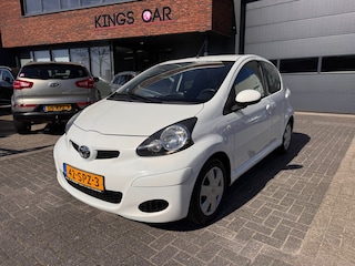 Toyota Aygo 1.0-12V Comfort Navigator 5DRS AIRCO NW APK ORIG NL NAP
