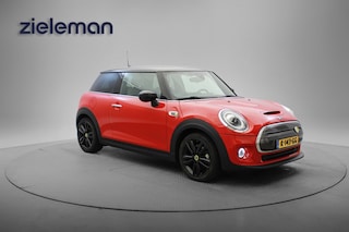 Mini Cooper Electric Black'n Red Edition - Carplay, Camera, Half Leer, Stoelverw. SOH 97%