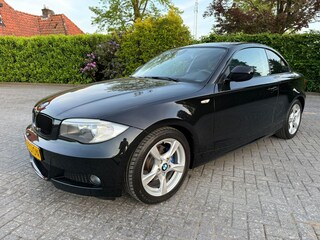 BMW 1-serie Coupé 120i Coupe Exclusive Edition Automaat